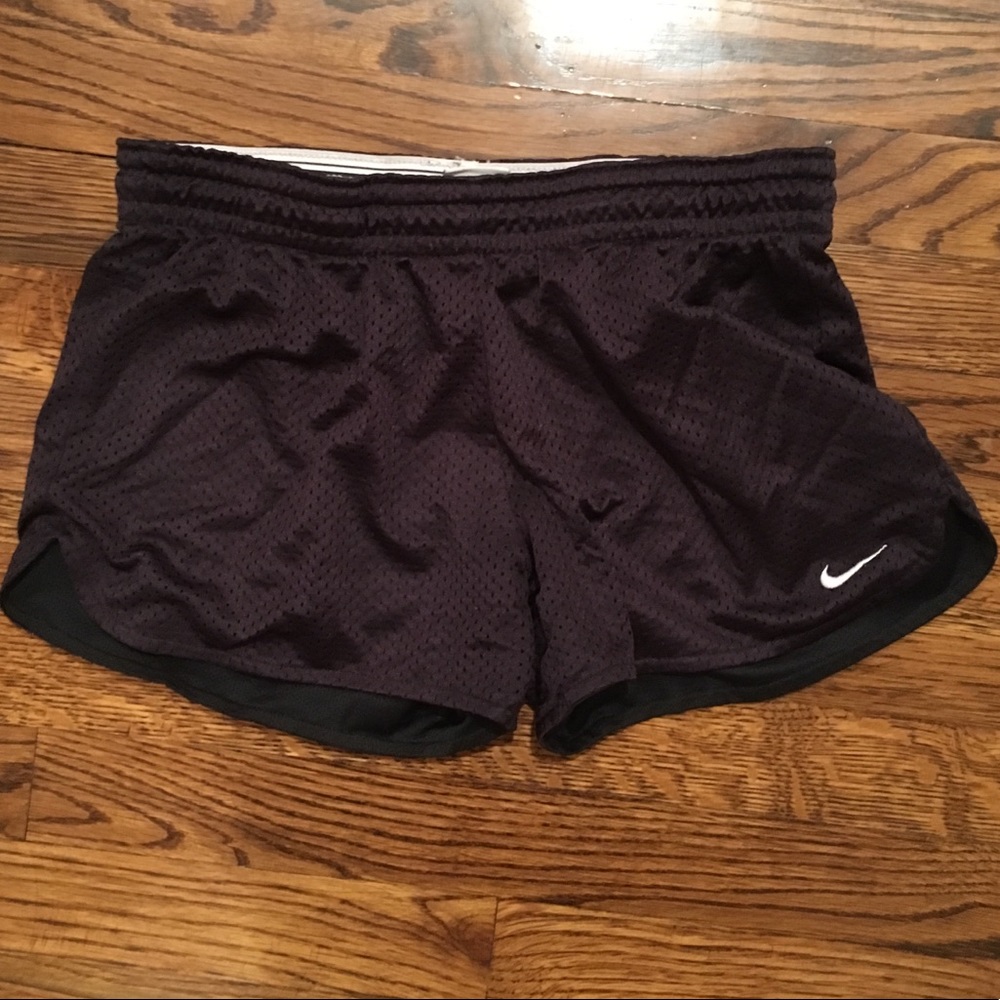 NIKE black mesh shorts